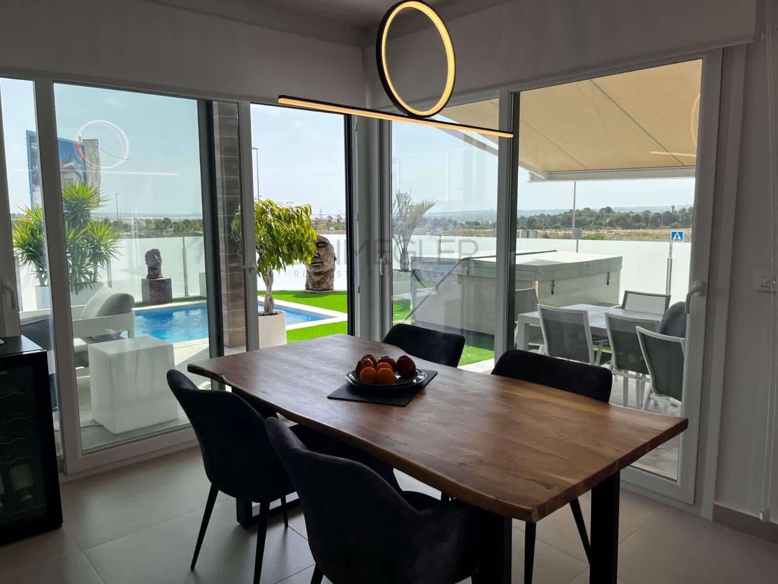 3 makuuhuone Rivitalo myytävänä paikassa Orihuela - 489 999 € (Ref: 9868551)
