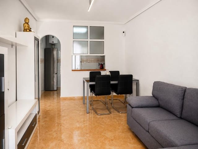 2 soveværelse Lejlighed til leje i Torrevieja med swimmingpool garage - € 850 (Ref: 9876364)