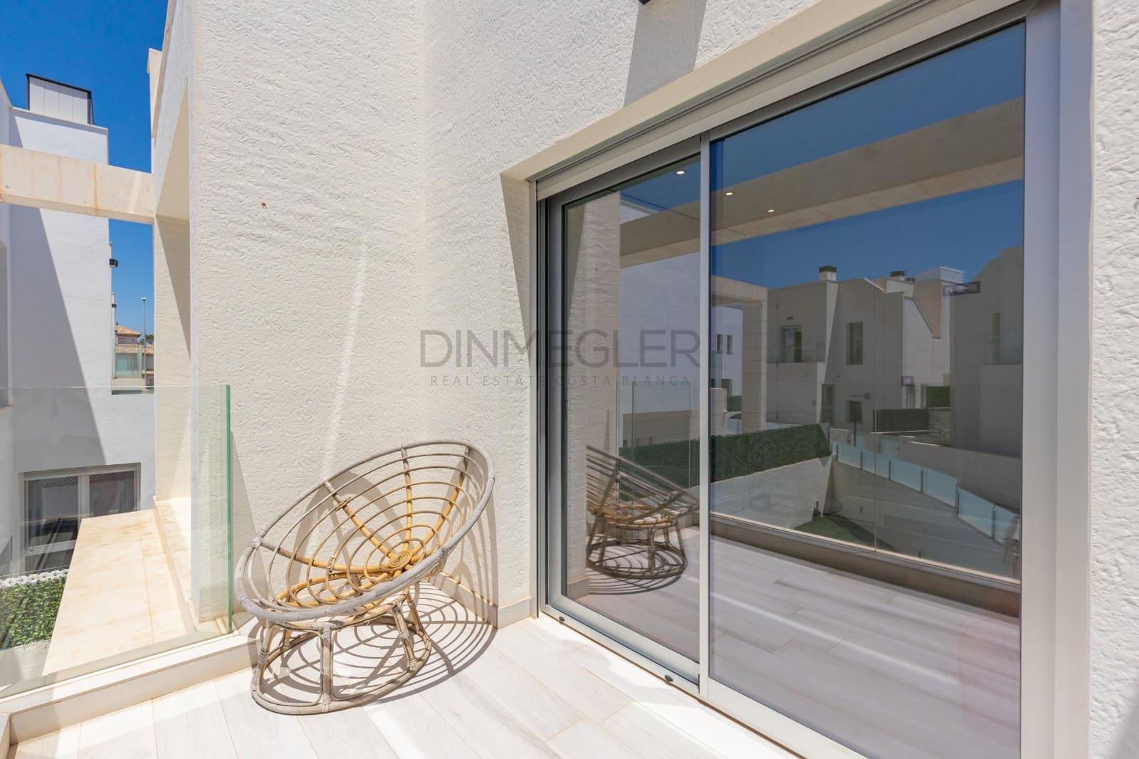 3 camera da letto Villa in vendita in Orihuela Costa con piscina - 590.000 € (Rif: 9910996)