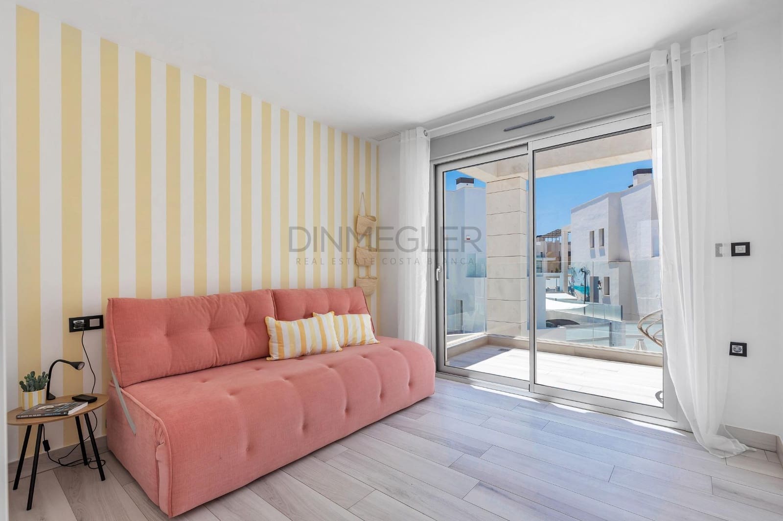 3 camera da letto Villa in vendita in Orihuela Costa con piscina - 590.000 € (Rif: 9910996)