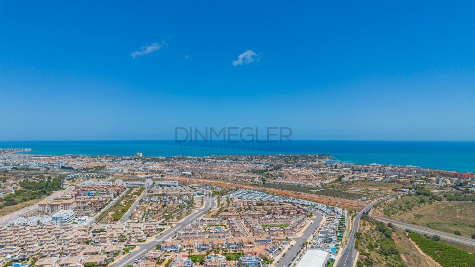 3 camera da letto Villa in vendita in Orihuela Costa con piscina - 590.000 € (Rif: 9910996)