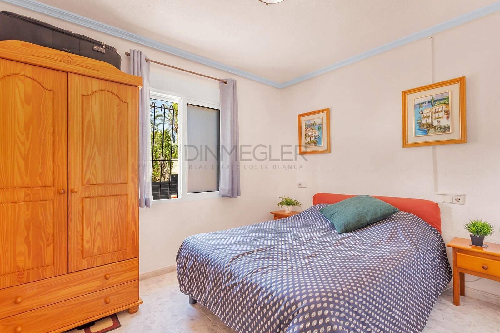 Chalet de 4 habitaciones en Torrevieja en venta con piscina - 499.000 € (Ref: 9929348)