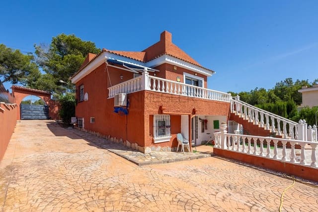 4 soveværelse Villa til salg i Los Balcones - Los Altos, Torrevieja med swimmingpool - € 499.000 (Ref: 9929348)