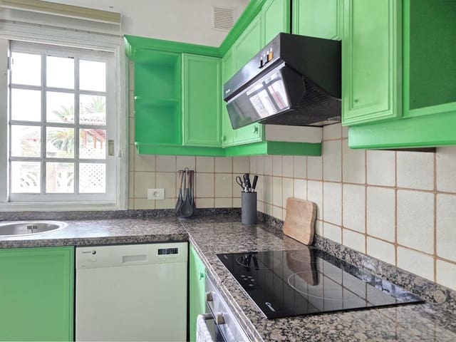 4 bedroom Townhouse for sale in Tegueste with garage - € 520,000 (Ref: 10041588)