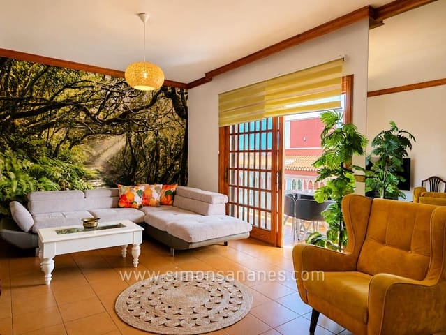 4 bedroom Townhouse for sale in Tegueste with garage - € 520,000 (Ref: 10041588)