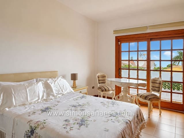 4 bedroom Townhouse for sale in Tegueste with garage - € 520,000 (Ref: 10041588)