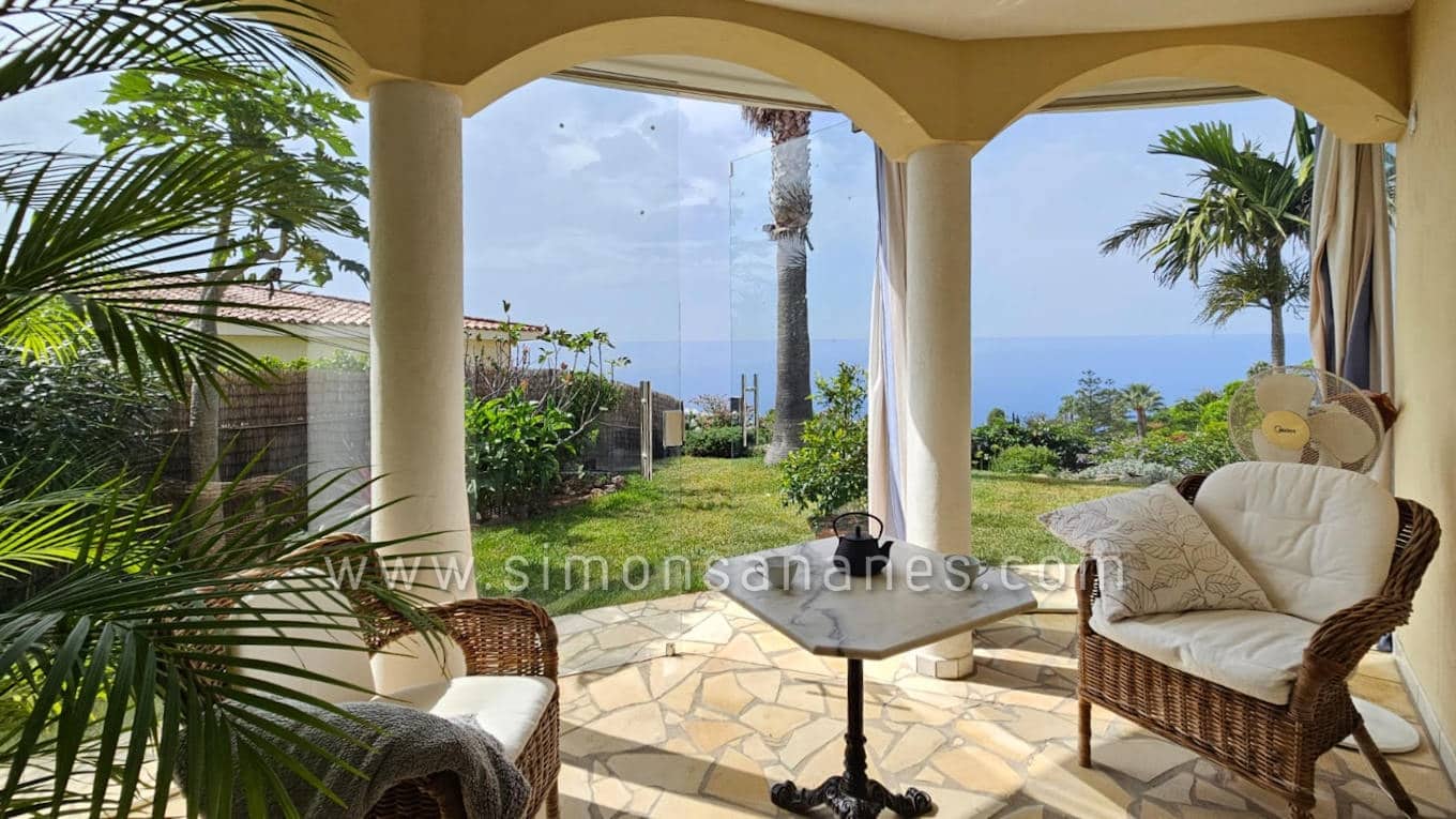 4 sovrum Villa till salu i Tacoronte med garage - 689 000 € (Ref: 10182060)