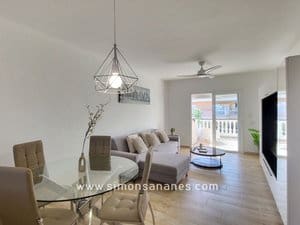 2 soveværelse Lejlighed til salg i Puerto de la Cruz med swimmingpool garage - € 449.000 (Ref: 10182086)