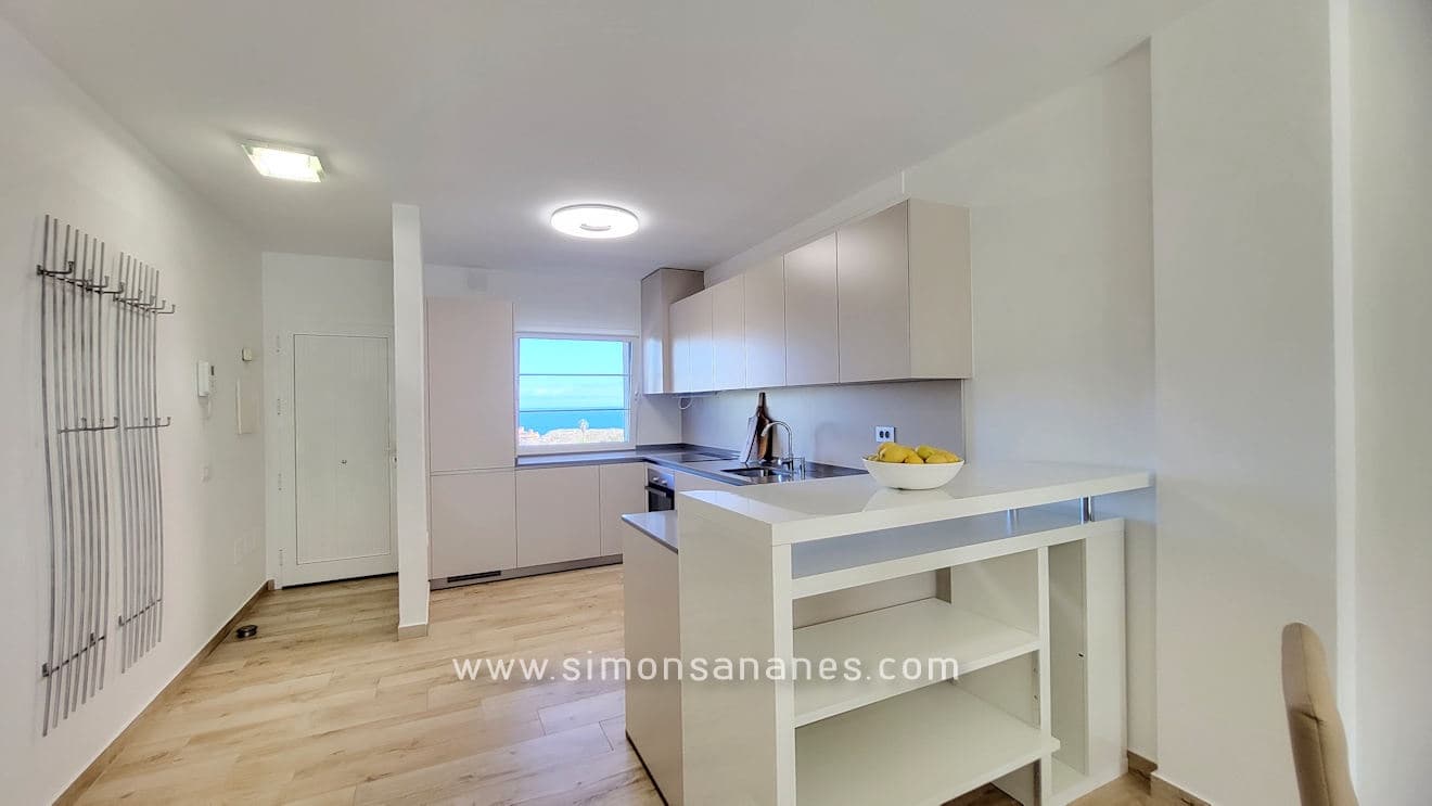 2 soveværelse Lejlighed til salg i Puerto de la Cruz med swimmingpool garage - € 449.000 (Ref: 10182086)