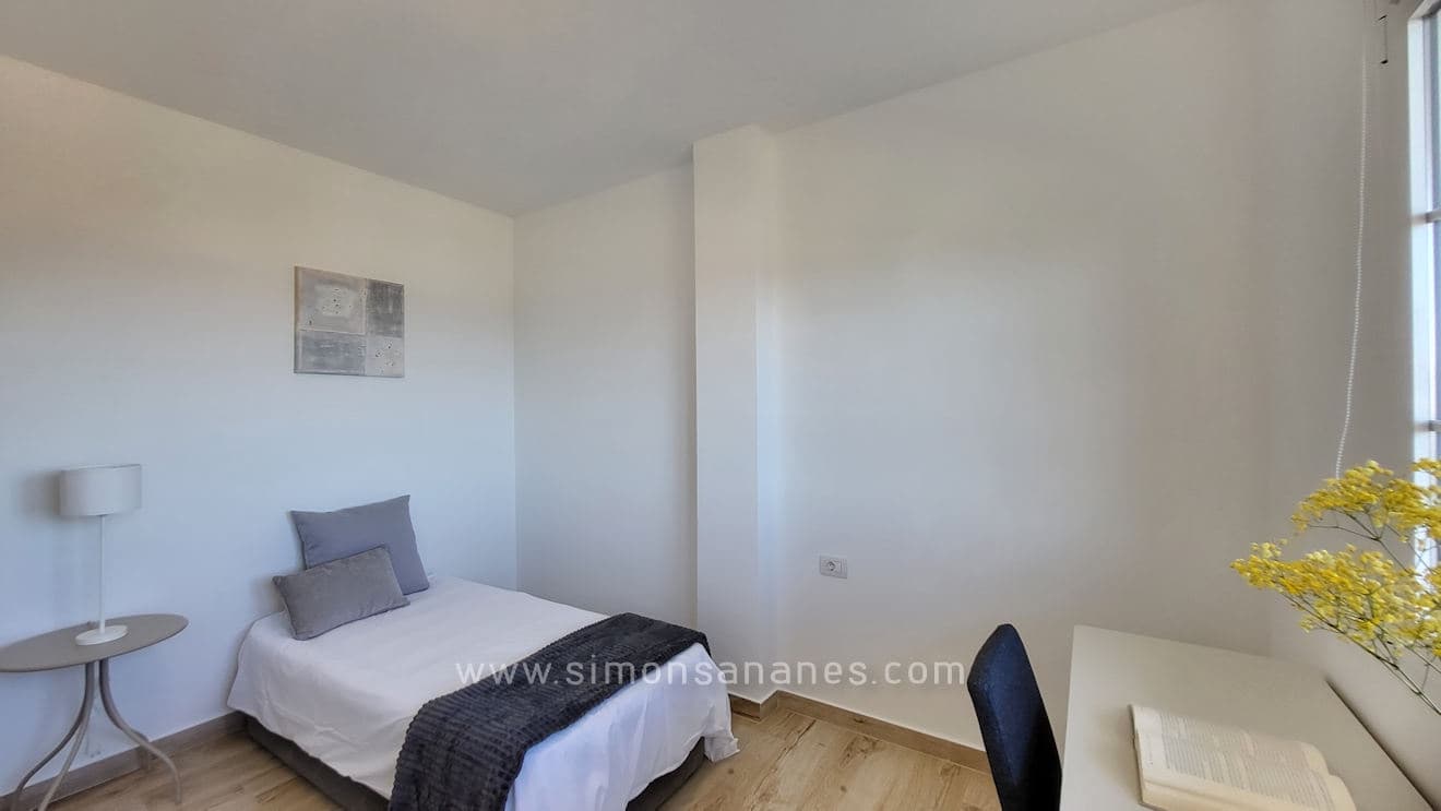 2 soveværelse Lejlighed til salg i Puerto de la Cruz med swimmingpool garage - € 449.000 (Ref: 10182086)