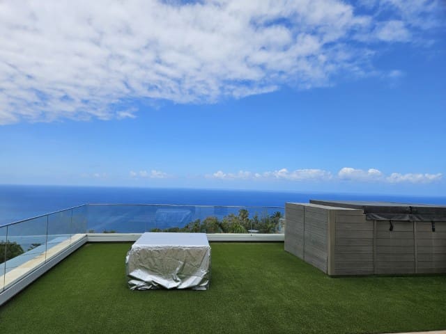 2 soverom Leilighet til salgs i Santa Ursula med svømmebasseng garasje - € 788 000 (Ref: 9146279)