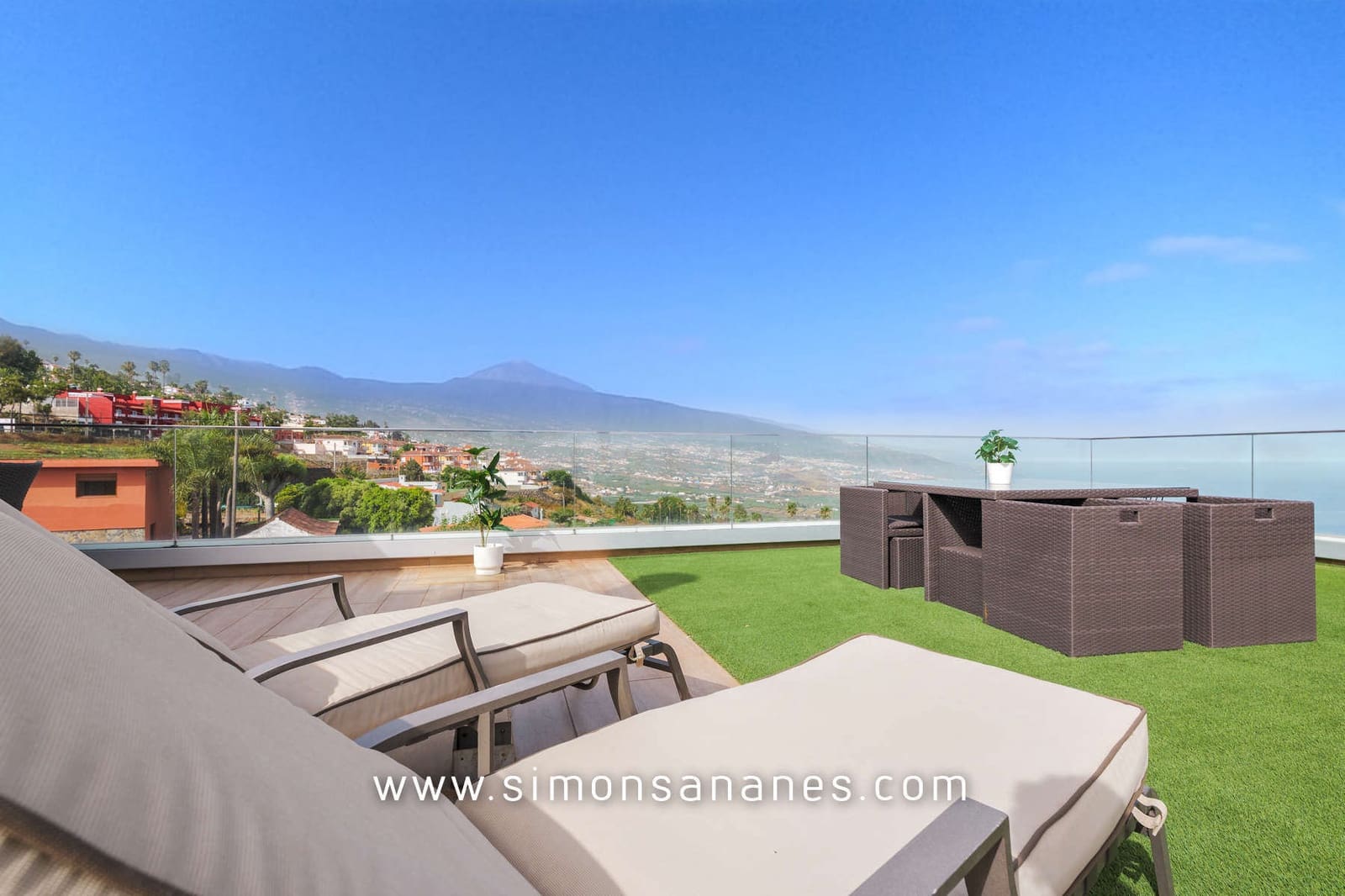 2 soverom Leilighet til salgs i Santa Ursula med svømmebasseng garasje - € 788 000 (Ref: 9146279)