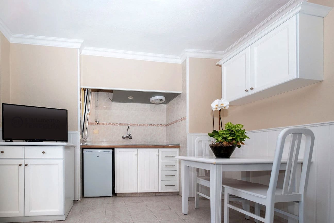 1 bedroom Apartment for sale in Puerto de la Cruz with pool - € 159,000 (Ref: 9487129)