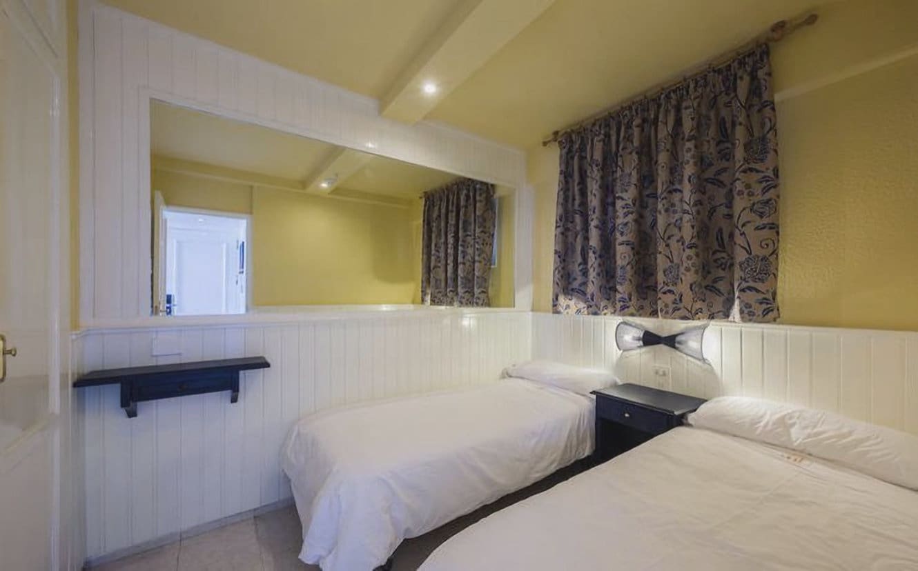 1 bedroom Apartment for sale in Puerto de la Cruz with pool - € 159,000 (Ref: 9487129)