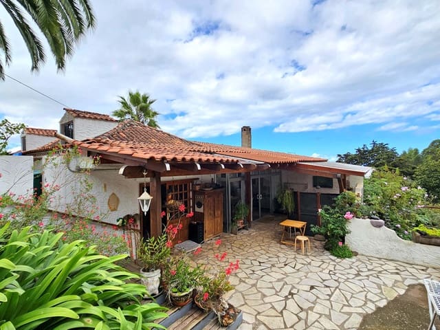 3 bedroom Townhouse for sale in Icod de los Vinos with pool garage - € 350,000 (Ref: 9494849)