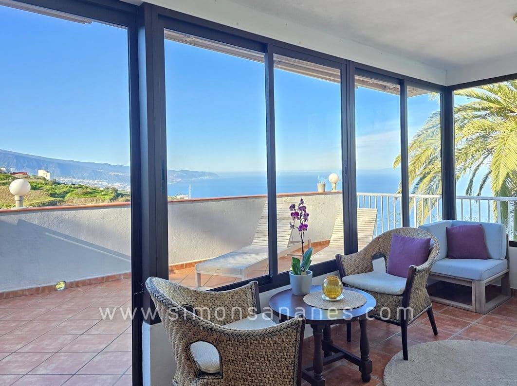 4 slaapkamer Villa te koop in El Sauzal met zwembad garage - € 749.000 (Ref: 9624029)