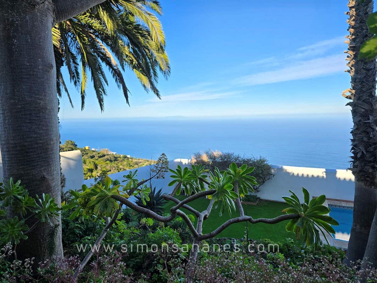 4 slaapkamer Villa te koop in El Sauzal met zwembad garage - € 749.000 (Ref: 9624029)