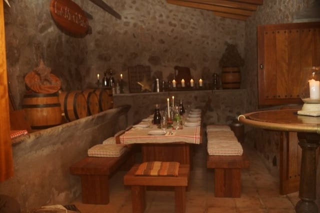 3 chambre Finca/Maison de Campagne à vendre à La Orotava avec garage - 1 200 000 € (Ref: 9713382)