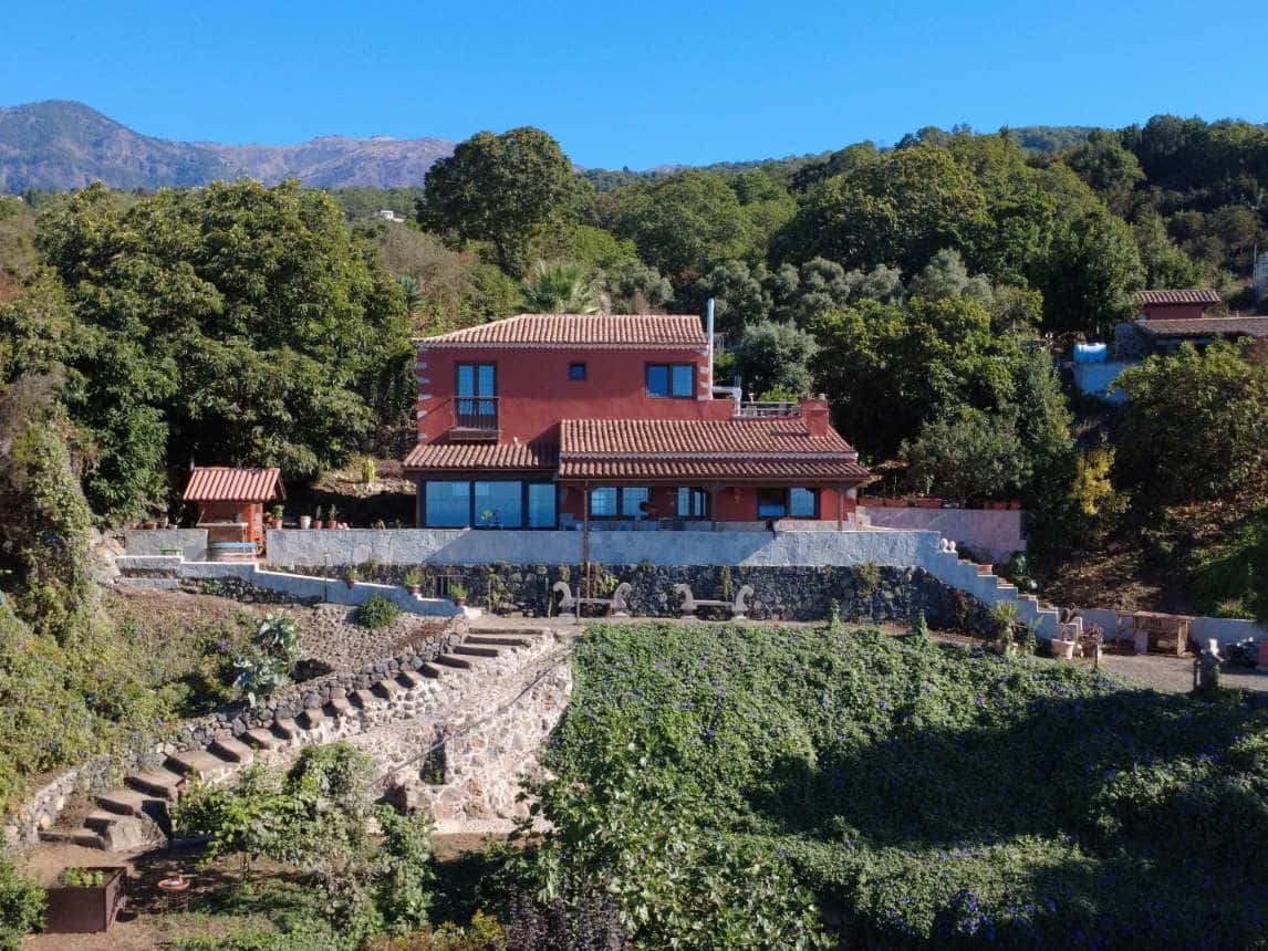 3 soveværelse Finca/Landehus til salg i La Orotava - € 1.200.000 (Ref: 9713382)