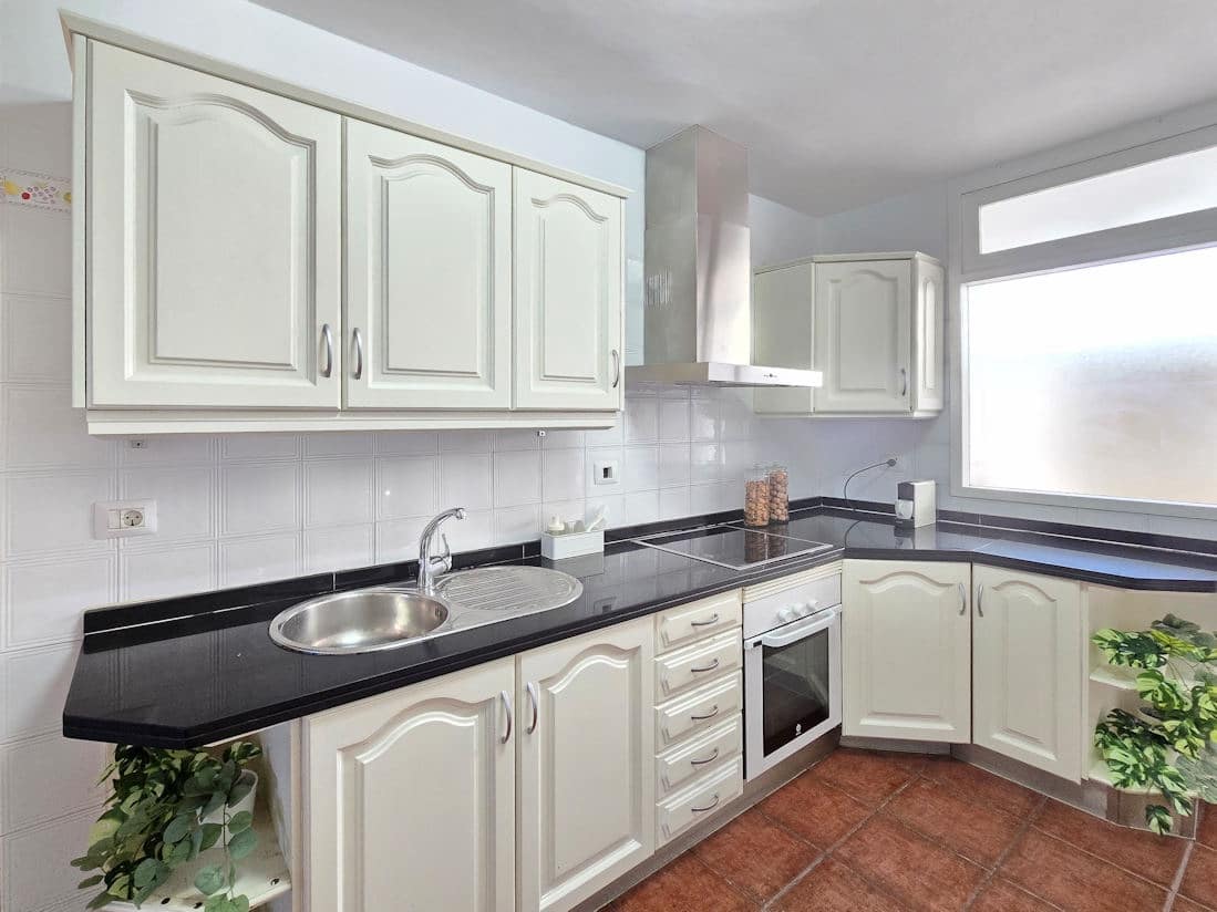 4 makuuhuone Asunto myytävänä paikassa Santa Cruz de Tenerife mukana 
autotalli - 759 000 € (Ref: 9758233)