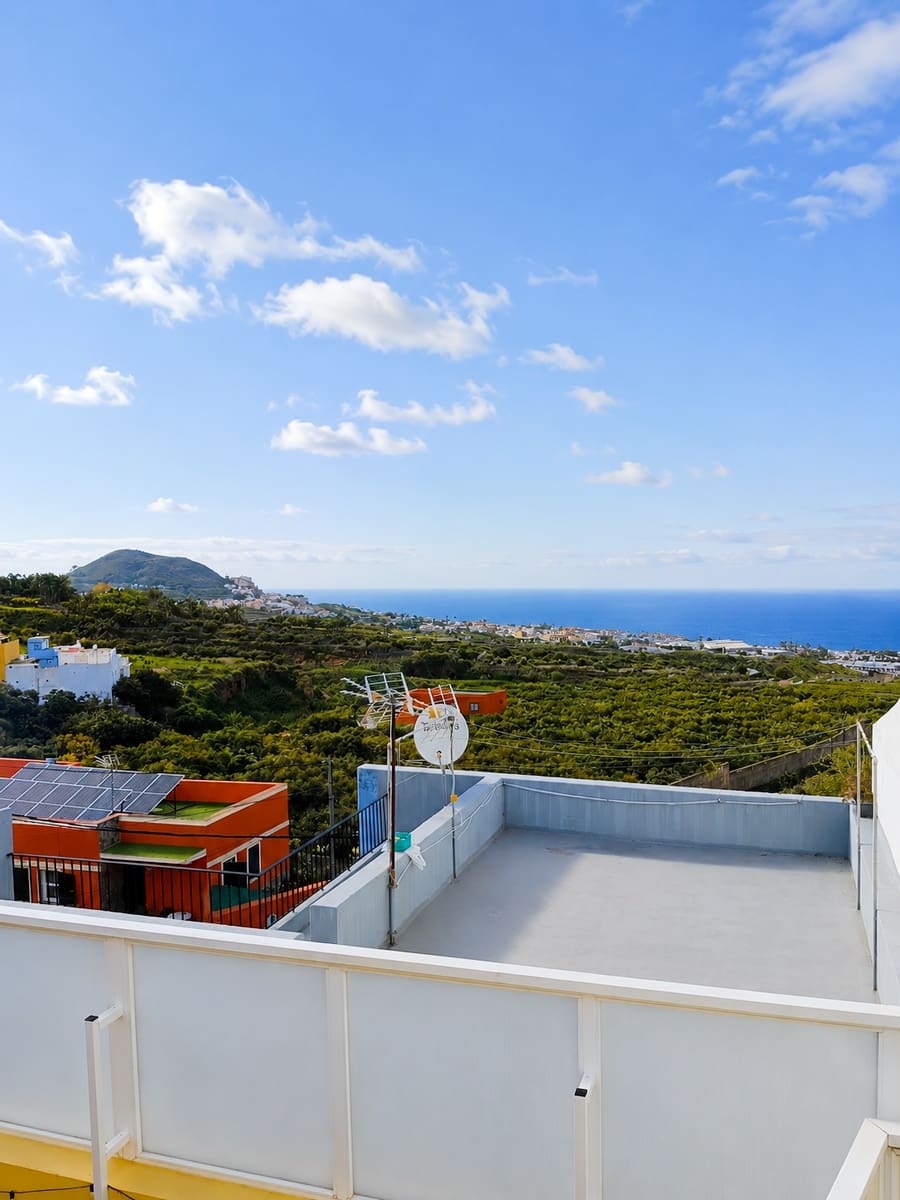 2 chambre Villa/Maison Mitoyenne à vendre à La Orotava avec garage - 398 000 € (Ref: 9935095)
