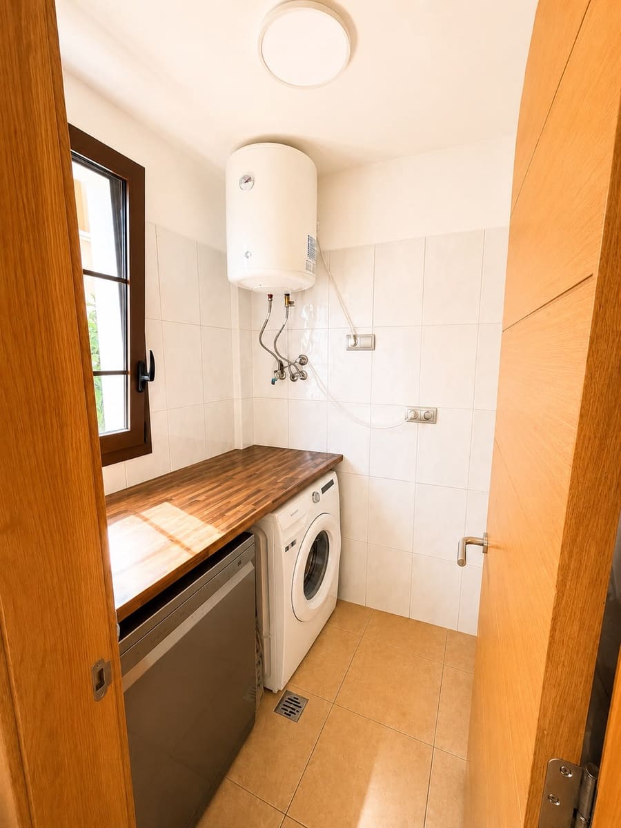 2 chambre Villa/Maison Mitoyenne à vendre à La Orotava avec garage - 398 000 € (Ref: 9935095)
