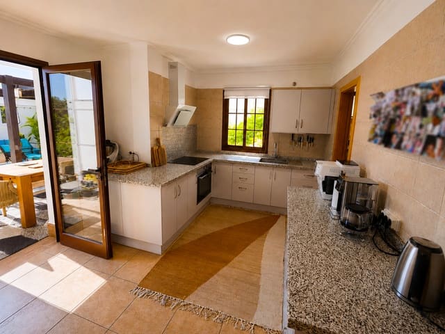 2 chambre Villa/Maison Mitoyenne à vendre à La Orotava avec garage - 398 000 € (Ref: 9935095)