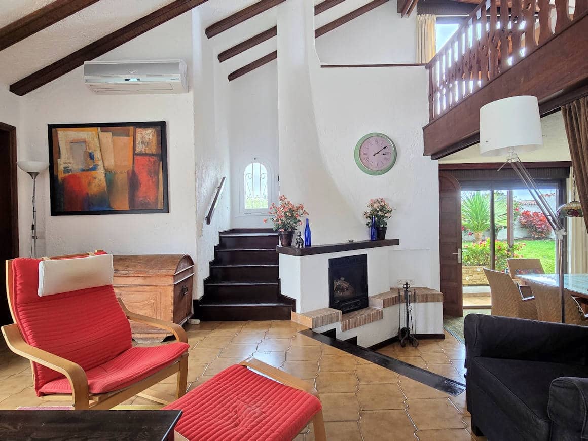 2 sovrum Villa till salu i Puerto de la Cruz med pool garage - 680 000 € (Ref: 9935112)