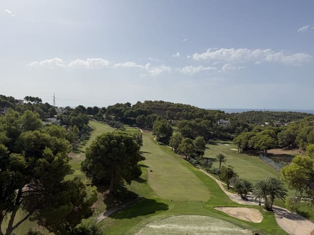3 makuuhuone Huoneisto myytävänä paikassa Altea la Vella, Altea mukana uima-altaan - 385 000 € (Ref: 10037888)