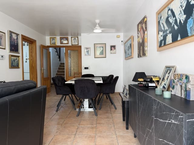 3 makuuhuone Bungalow myytävänä paikassa Gargasindi, Calpe / Calp mukana uima-altaan - 385 000 € (Ref: 10040635)