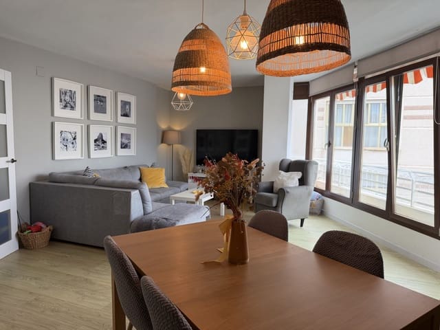 3 quarto Apartamento para venda em Pueblo, Calpe / Calp - 275 000 € (Ref: 10148327)