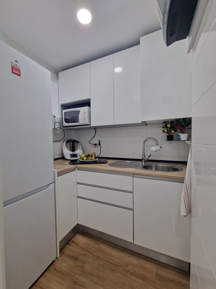 Leilighet til salgs i Benidorm med svømmebasseng garasje - € 284 500 (Ref: 10168229)