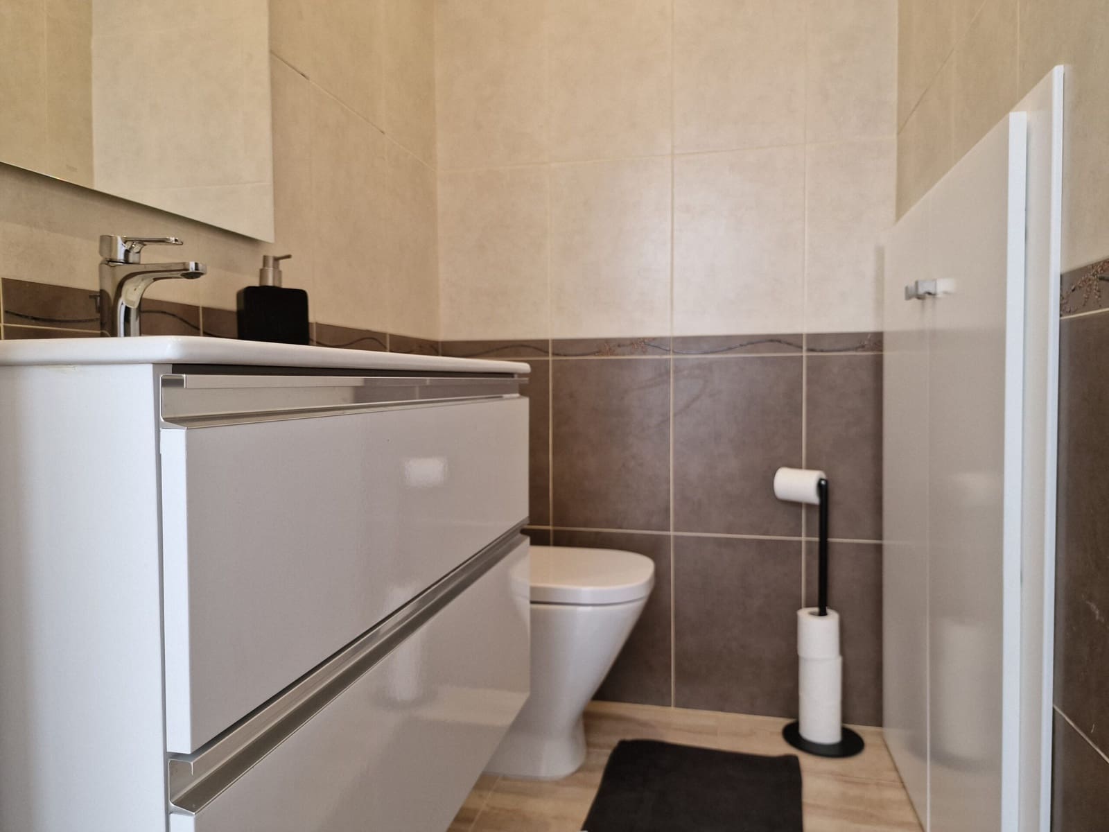 2 soveværelse Semi-Rækkehus til salg i Calpe / Calp med swimmingpool garage - € 335.000 (Ref: 8646839)