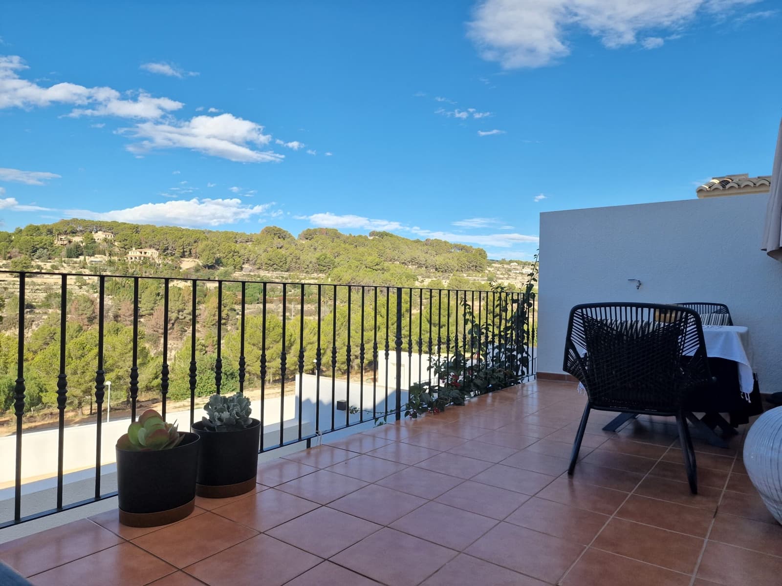 2 soveværelse Semi-Rækkehus til salg i Calpe / Calp med swimmingpool garage - € 335.000 (Ref: 8646839)