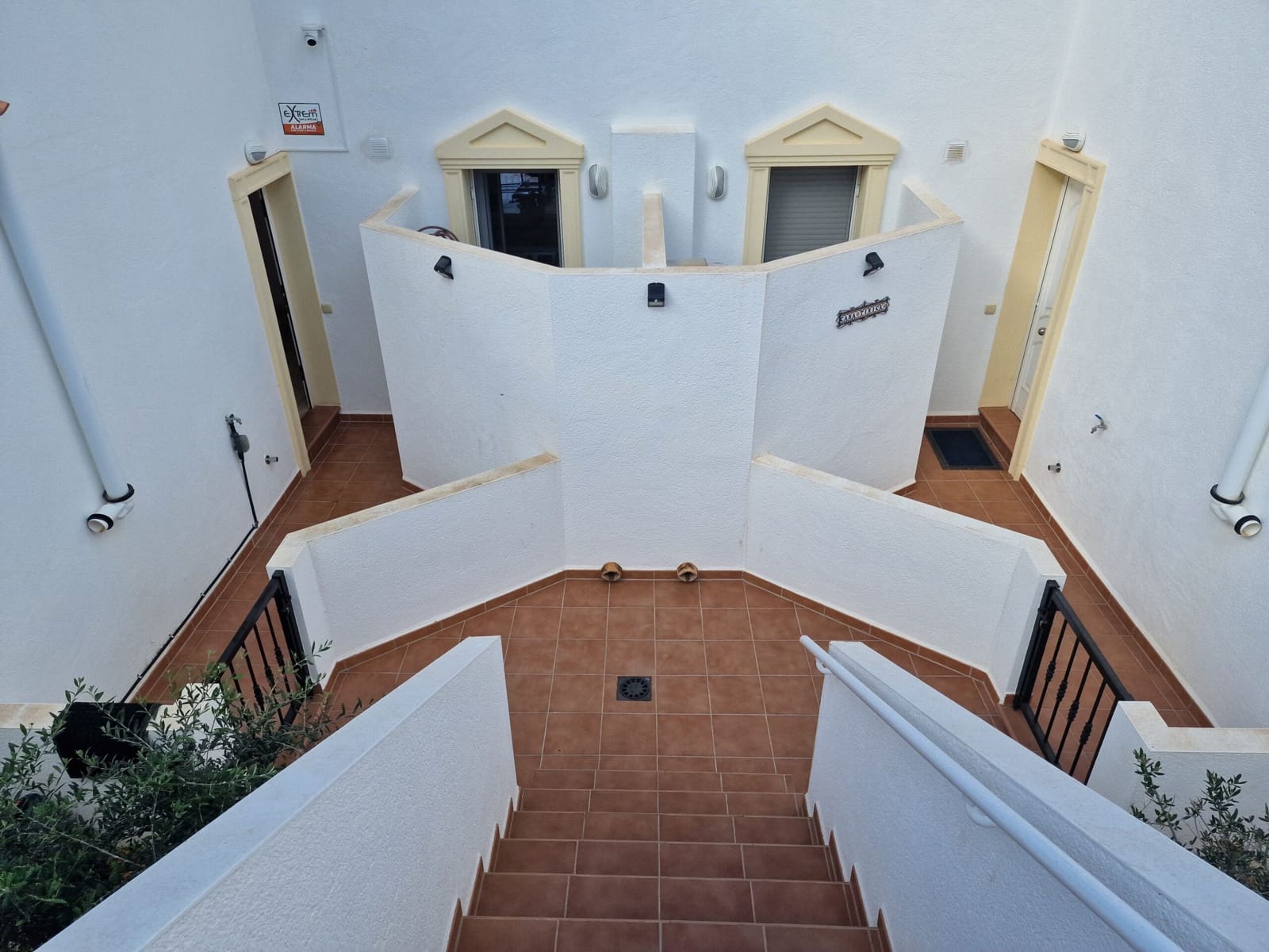 2 soveværelse Semi-Rækkehus til salg i Calpe / Calp med swimmingpool garage - € 335.000 (Ref: 8646839)