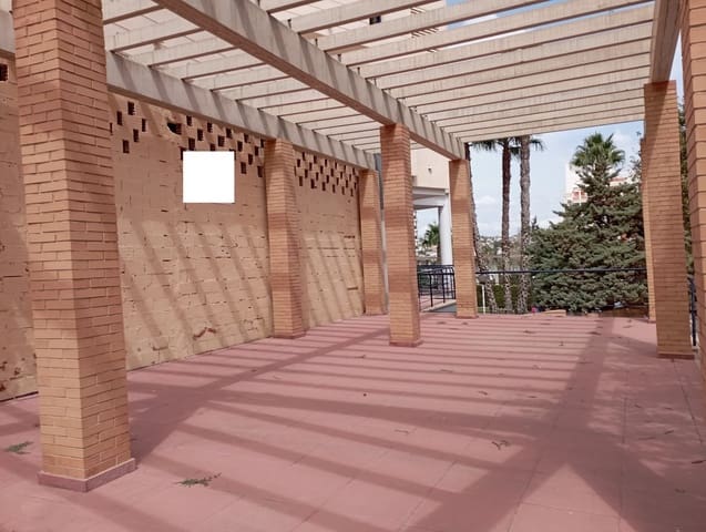 Kommersiell till salu i Puerto, Calpe / Calp - 370 000 € (Ref: 8646856)