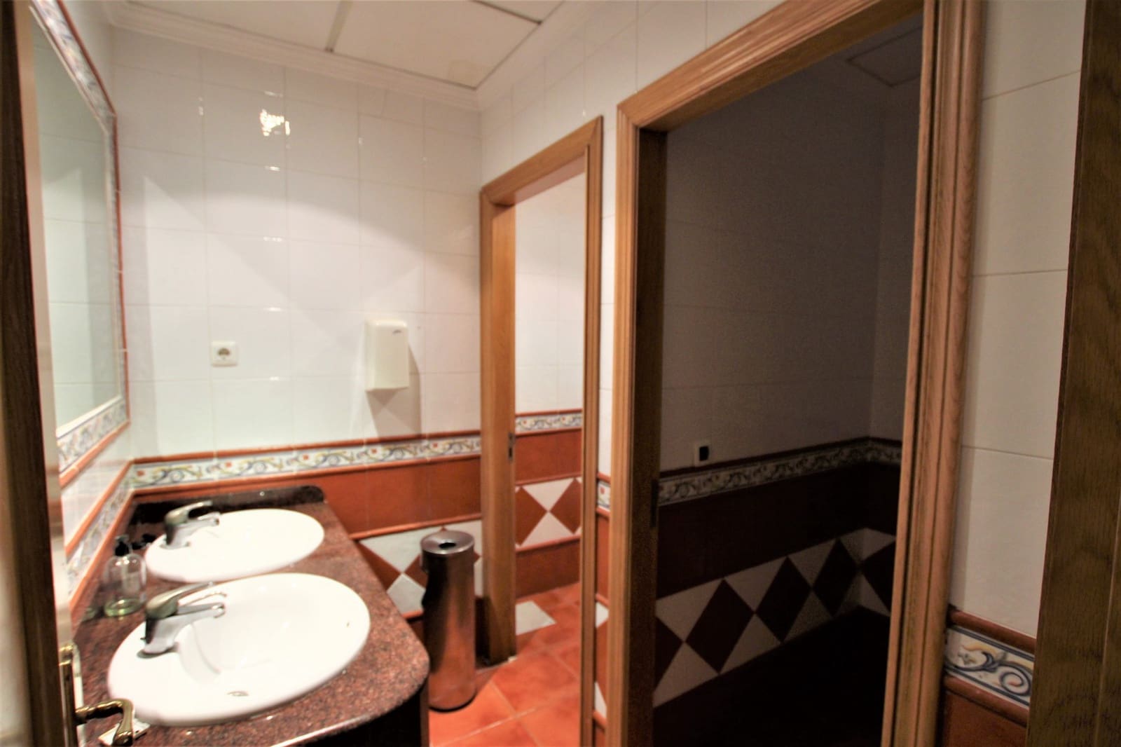 Restaurant/Bar til salgs i Calpe / Calp - € 390 000 (Ref: 8646862)