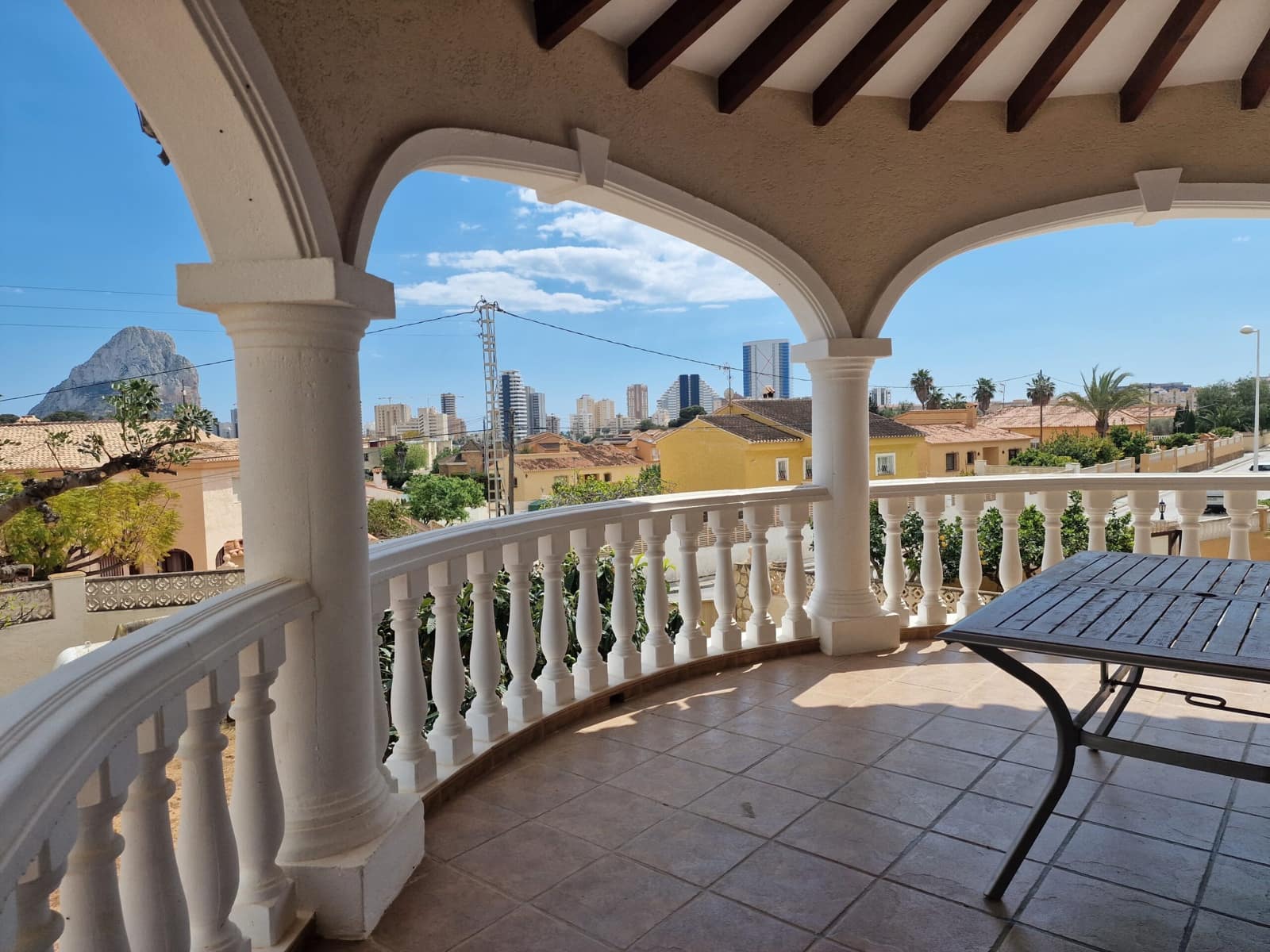 5 soverom Villa til salgs i Calpe / Calp med svømmebasseng garasje - € 675 000 (Ref: 8904995)