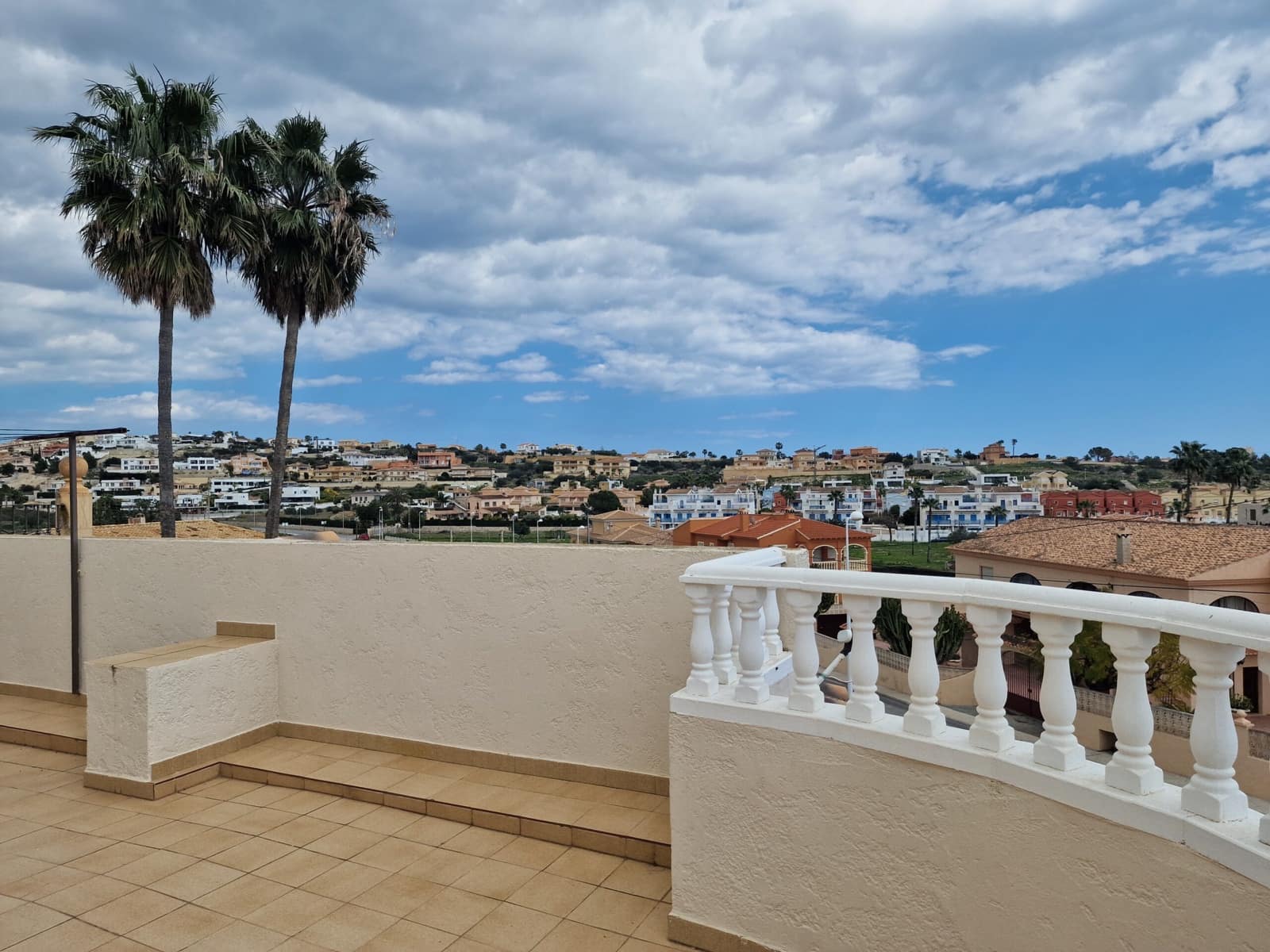5 soverom Villa til salgs i Calpe / Calp med svømmebasseng garasje - € 675 000 (Ref: 8904995)