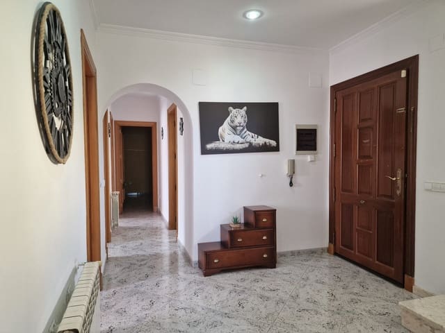 5 bedroom Villa for sale in Gargasindi, Calpe / Calp with pool garage - € 675,000 (Ref: 8904995)