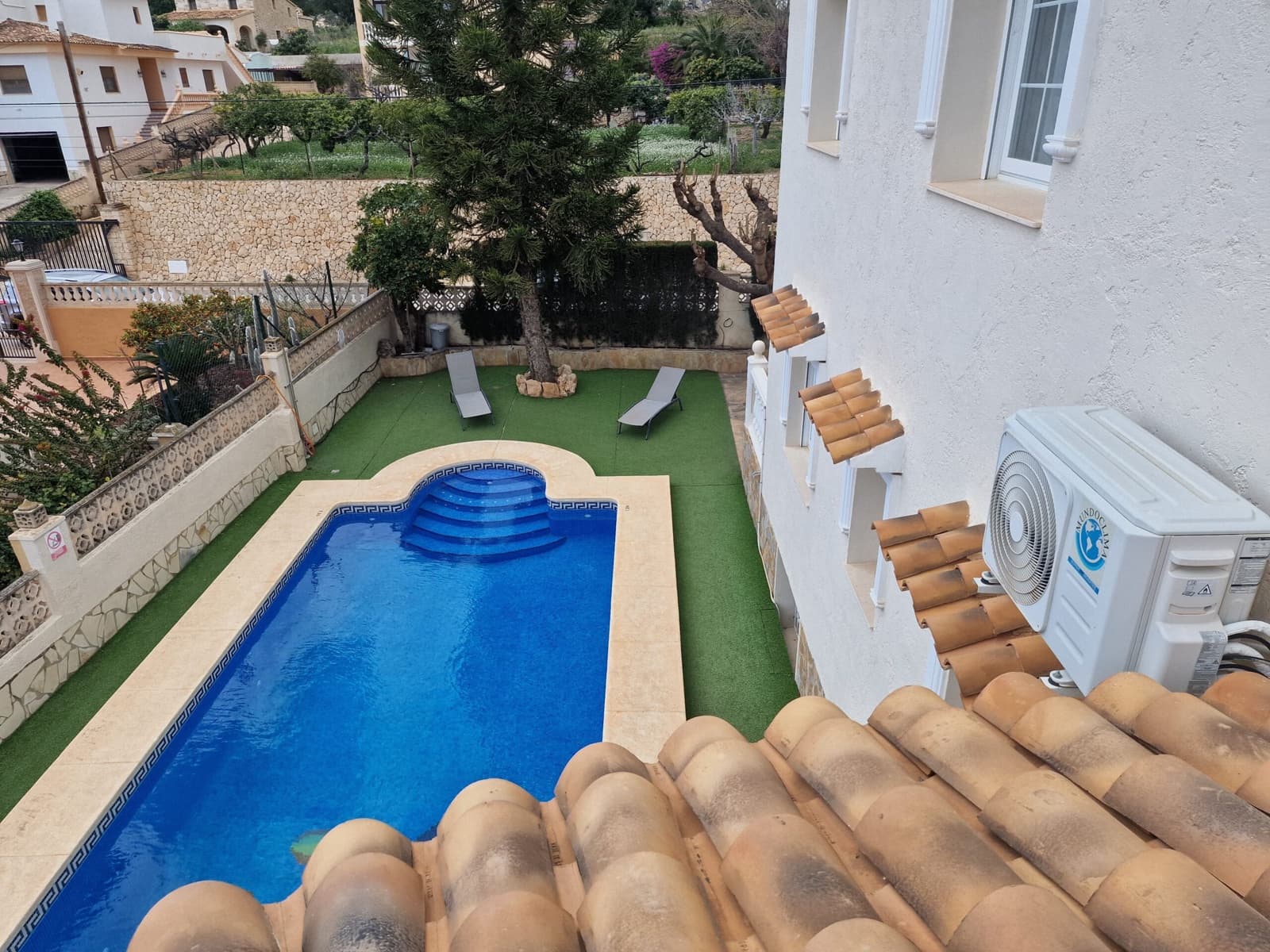 5 soverom Villa til salgs i Calpe / Calp med svømmebasseng garasje - € 675 000 (Ref: 8904995)