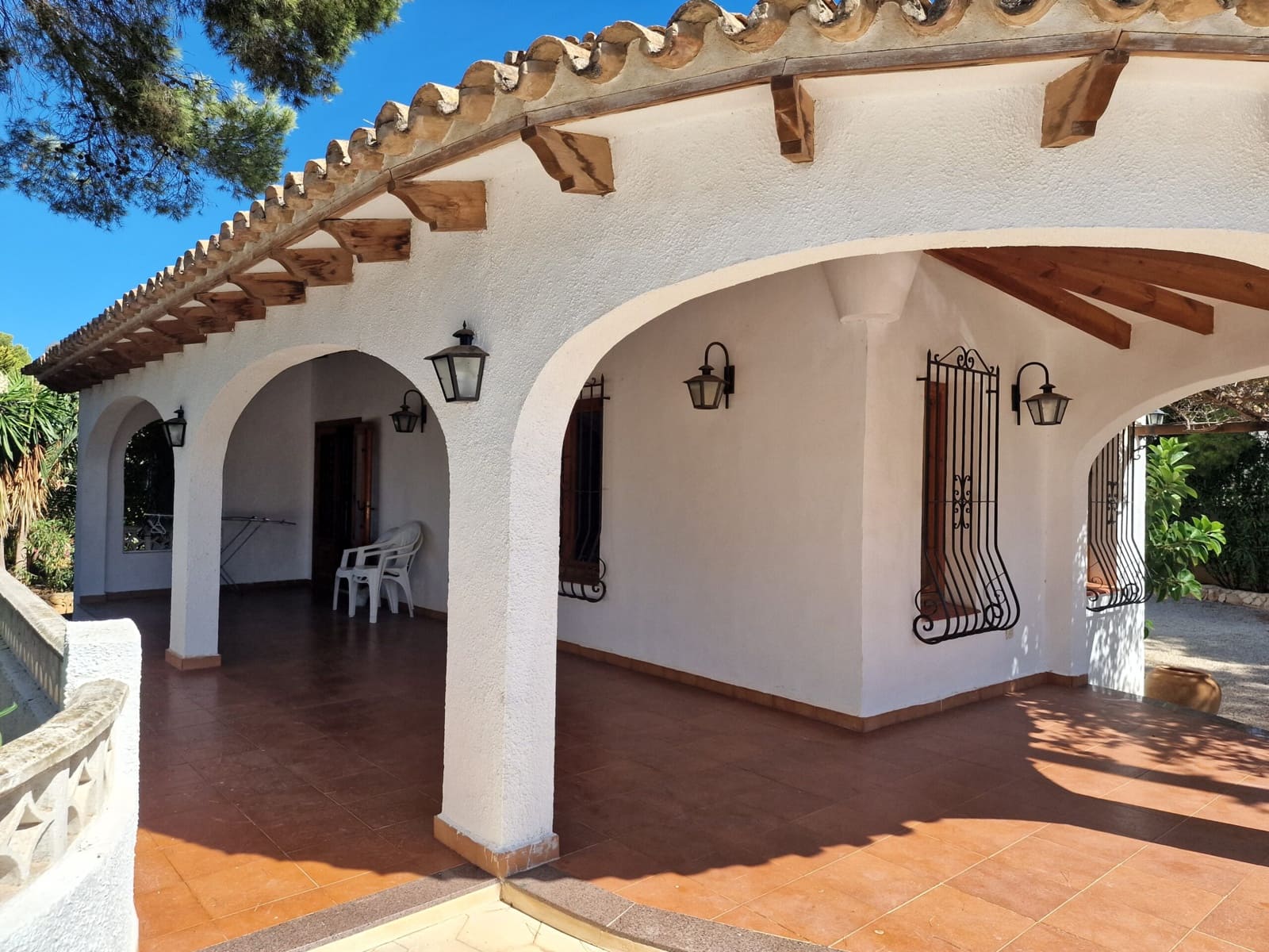 Chalet de 4 habitaciones en Calpe / Calp en venta con piscina - 695.000 € (Ref: 9228280)