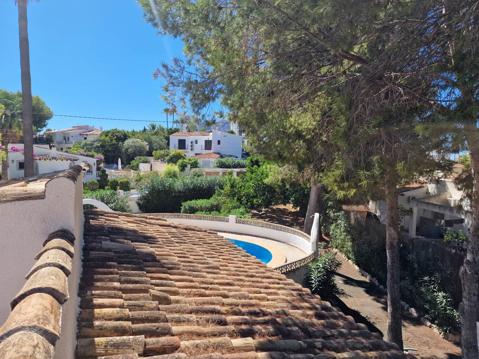 Chalet de 4 habitaciones en Calpe / Calp en venta con piscina - 695.000 € (Ref: 9228280)