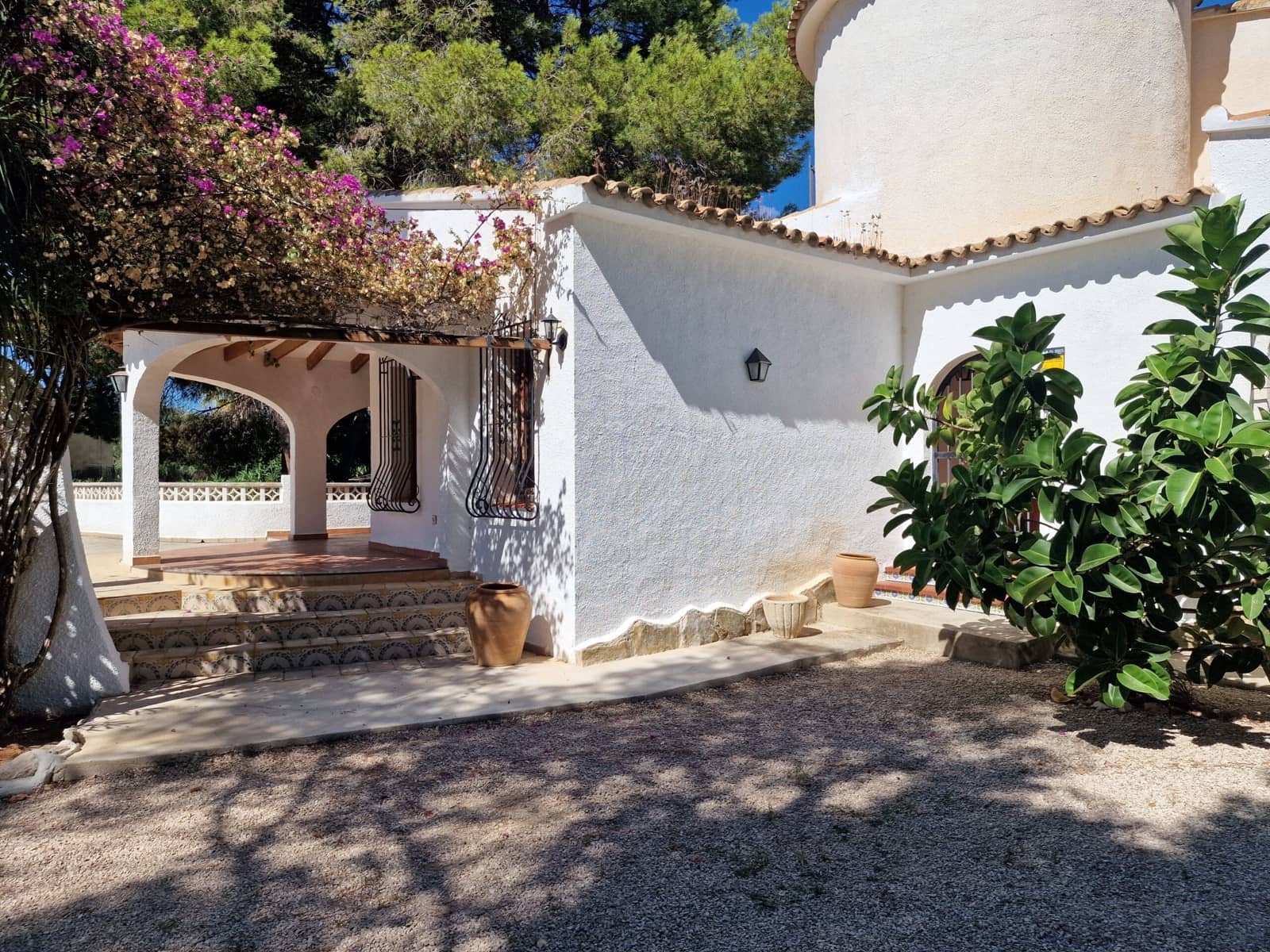 Chalet de 4 habitaciones en Calpe / Calp en venta con piscina - 695.000 € (Ref: 9228280)