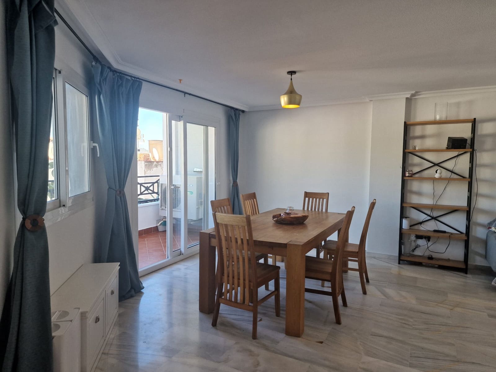 3 makuuhuone Huoneisto myytävänä paikassa Calpe / Calp mukana uima-altaan 
autotalli - 320 000 € (Ref: 9262255)