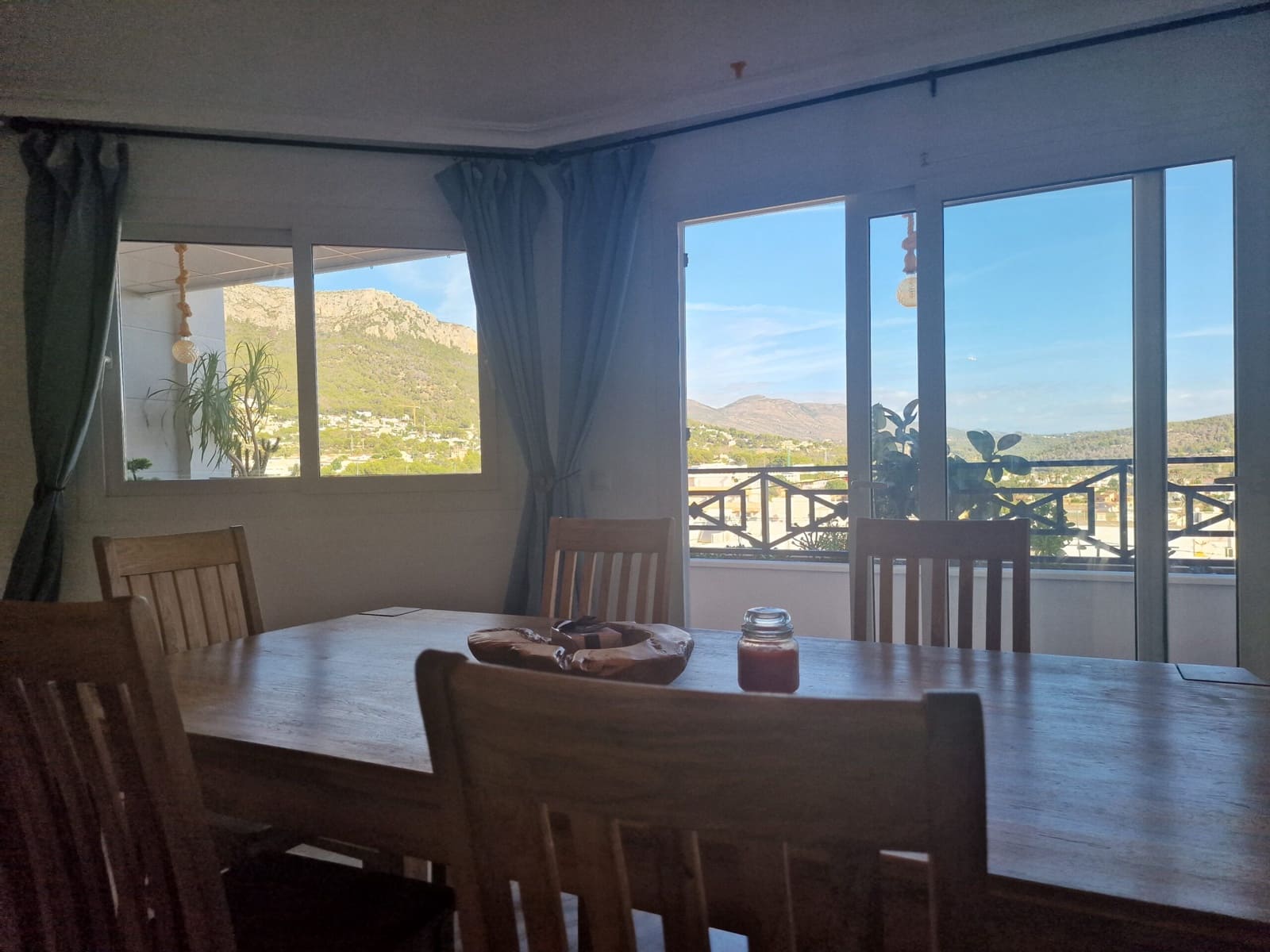 3 makuuhuone Huoneisto myytävänä paikassa Calpe / Calp mukana uima-altaan 
autotalli - 320 000 € (Ref: 9262255)