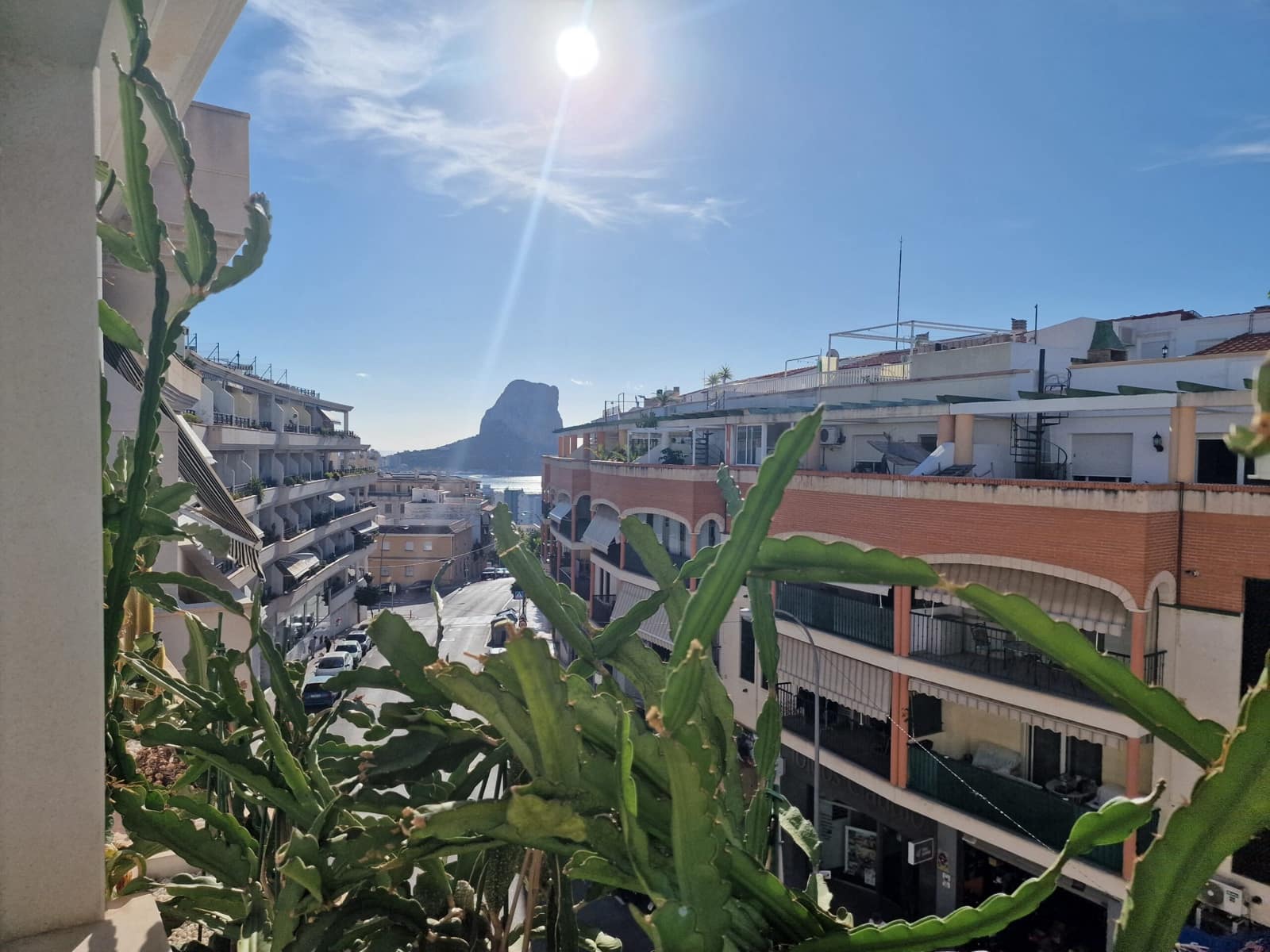 3 makuuhuone Huoneisto myytävänä paikassa Calpe / Calp mukana uima-altaan 
autotalli - 320 000 € (Ref: 9262255)