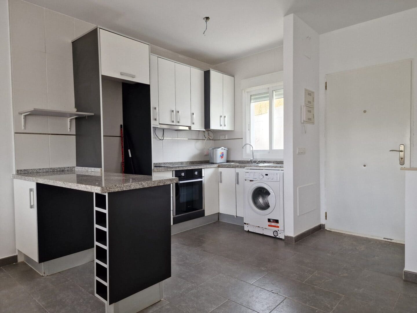 3 soveværelse Semi-Rækkehus til salg i Calpe / Calp med swimmingpool - € 395.000 (Ref: 9264045)