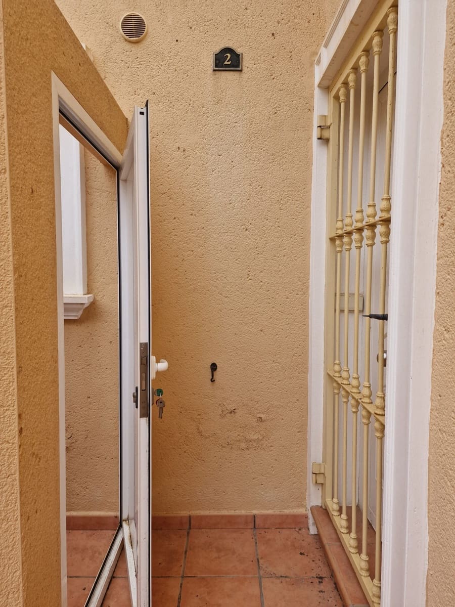 2 quarto Apartamento para venda em Calpe / Calp com piscina - 320 000 € (Ref: 9473869)