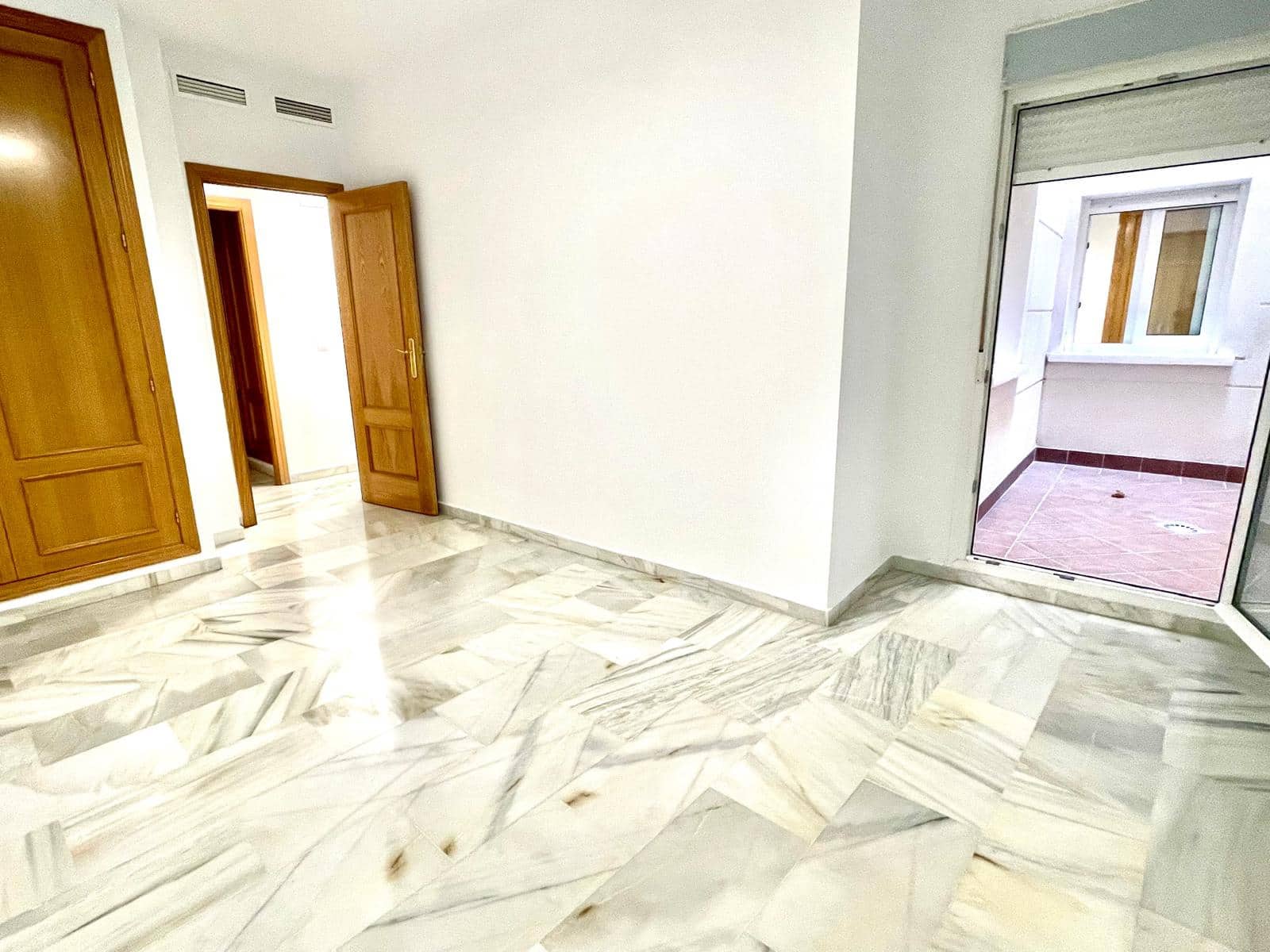 4 bedroom Apartment for sale in Calpe / Calp with pool - € 245,000 (Ref: 9614776)